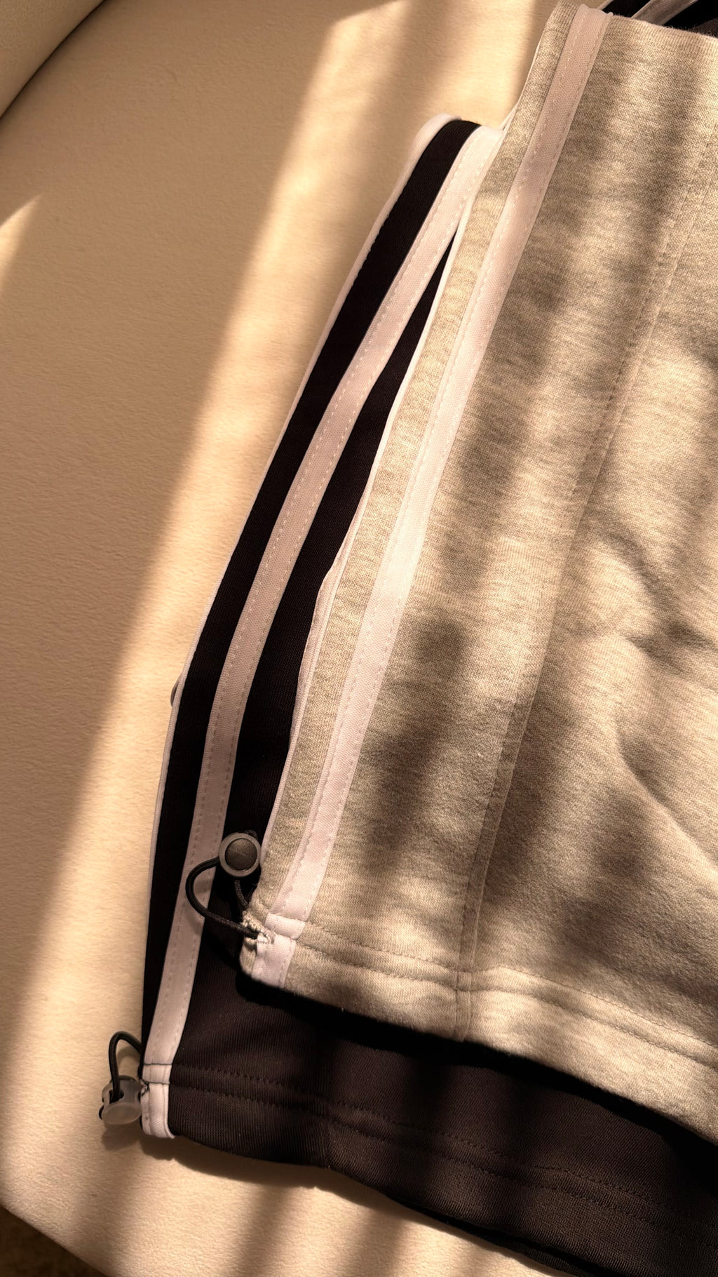 Sweat pants 2 lines